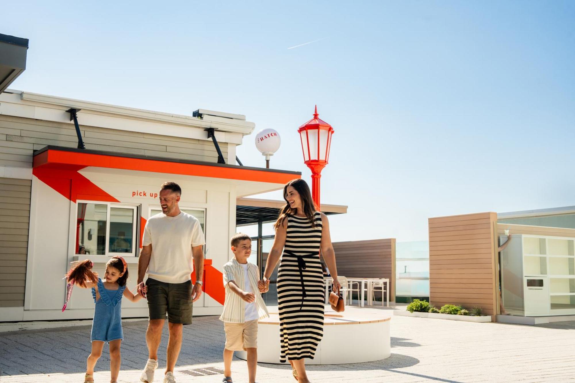 Sea Crest Beach Resort Фолмут Экстерьер фото